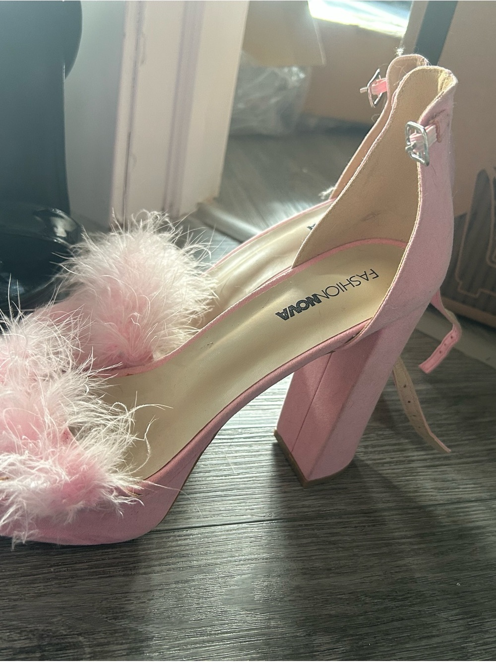 Fashion Nova Pink Feather Block Heel Sandals with Ankle Strap